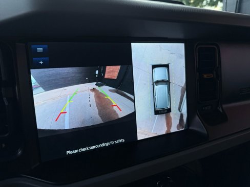 Used 2021 Ford Bronco Badlands image 41