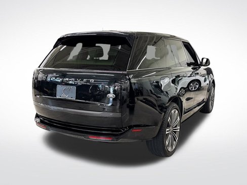 Used 2023 Land Rover Range Rover SE image 5