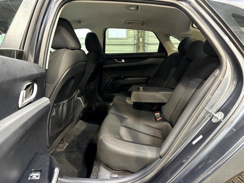 Used 2022 Kia K5 LXS image 15