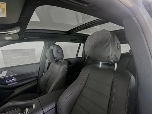 New 2026 Mercedes-Benz GLS 580 4MATIC image 22