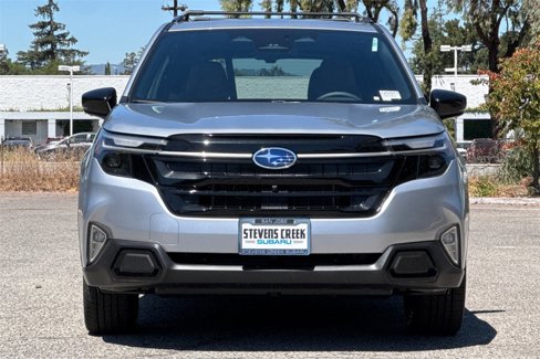 New 2025 Subaru Forester Touring image 3