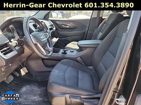 Used 2024 GMC Terrain SLE w/ Elevation Edition image 5