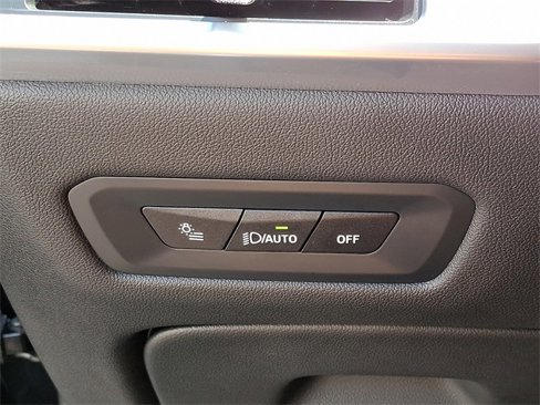Used 2025 BMW X6 M60i image 25