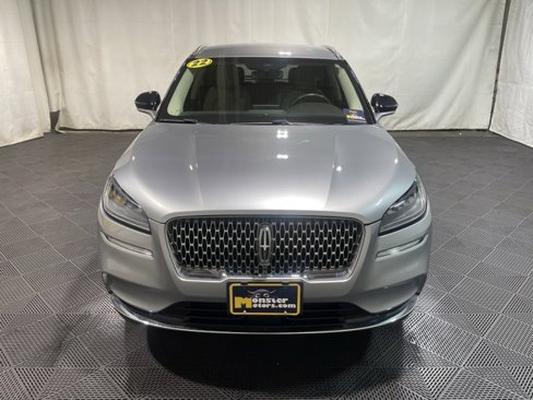 Used 2022 Lincoln Corsair Reserve image 2