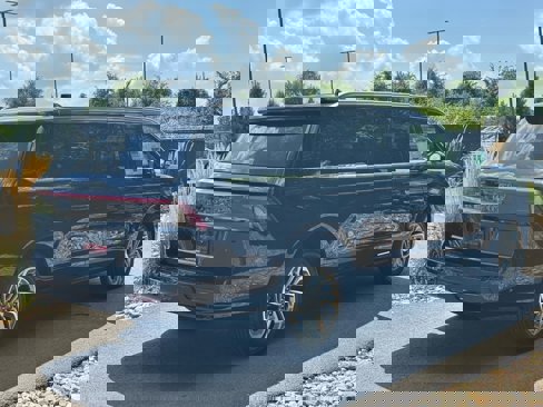 New 2025 Lincoln Navigator L Reserve image 5