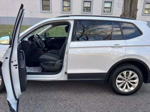 Used 2019 Volkswagen Tiguan S image 13