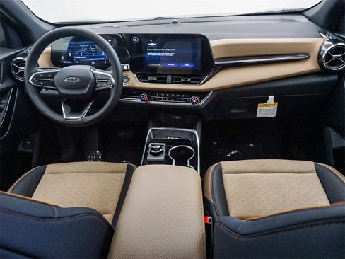 New 2026 Chevrolet Equinox ACTIV w/ LPO, Floor Liner Package image 16