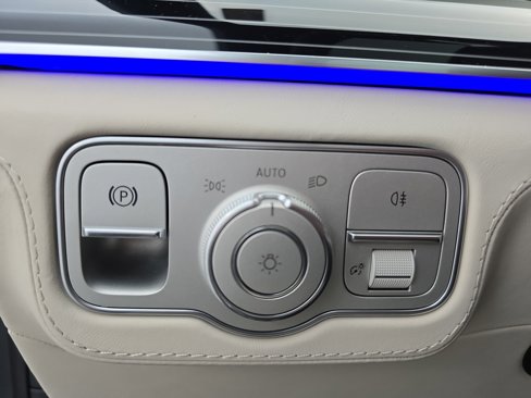 New 2026 Mercedes-Benz GLS 63 AMG 4MATIC image 27