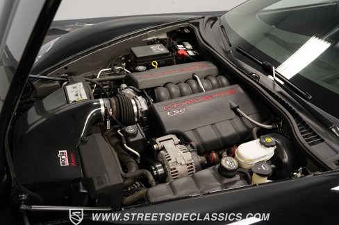 Used 2006 Chevrolet Corvette Convertible w/ Preferred Equipment Group image 3