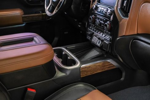 Used 2022 Chevrolet Silverado 3500 High Country w/ Safety Package II image 27