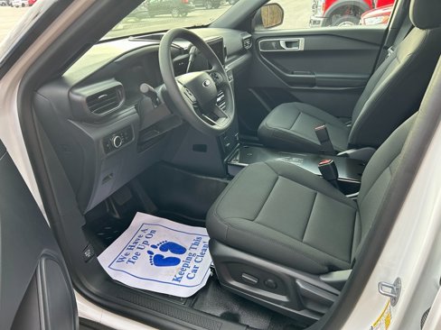 New 2025 Ford Explorer 4WD Police Interceptor image 7