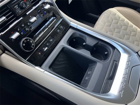 New 2025 Nissan Armada Platinum Reserve image 7