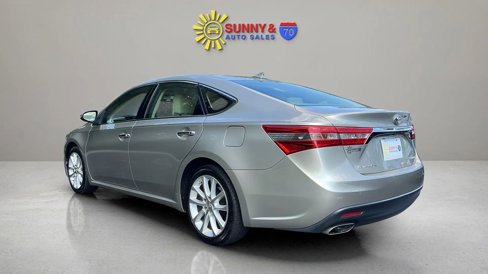 Used 2013 Toyota Avalon Limited image 5