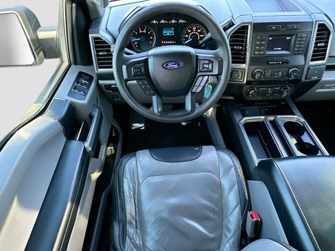 Used 2016 Ford F150 XLT image 20