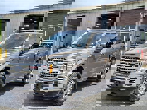 Certified 2019 Ford F150 XLT w/ XTR Package image 3