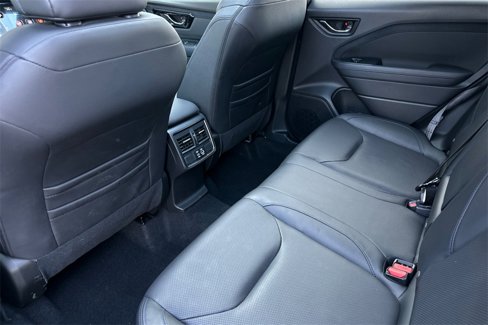 Certified 2025 Subaru Forester Limited image 17