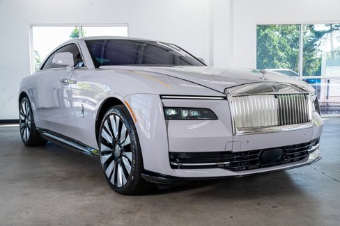 Used 2024 Rolls-Royce Spectre w/ Spectre Launch Package image 4
