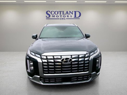 Used 2025 Hyundai Palisade Calligraphy image 3