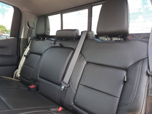 Used 2019 Chevrolet Silverado 1500 LT Trail Boss image 9