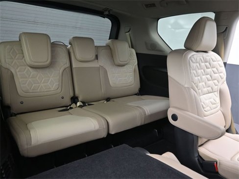New 2026 Nissan Armada Platinum image 29
