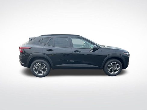 New 2025 Chevrolet Trax LT w/ Driver Confidence Package image 6