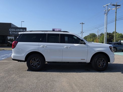 New 2025 Ford Expedition Tremor image 8