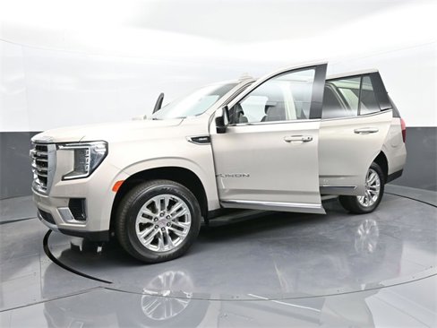 Used 2023 GMC Yukon SLT image 29