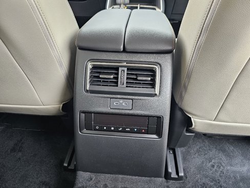 New 2025 MAZDA CX-70 Plug-In Hybrid w/ Premium Pkg image 14