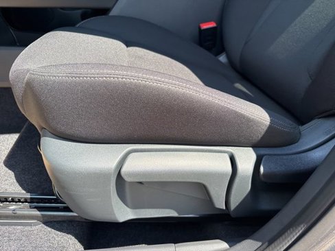 New 2026 Nissan Rogue S image 10