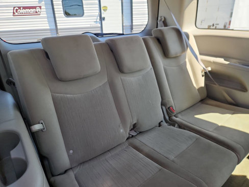 Used 2017 Nissan Quest SV image 9