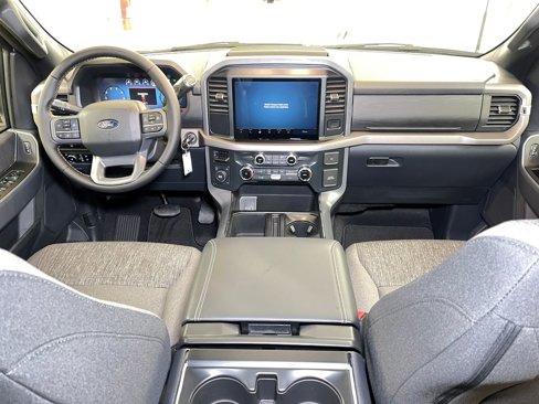 New 2025 Ford F150 XLT w/ Equipment Group 301A Standard image 25