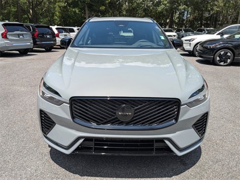 New 2026 Volvo XC60 B5 Ultra w/ Climate Package image 9