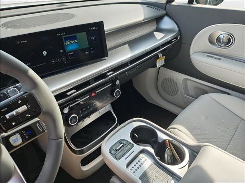 New 2026 Hyundai Ioniq 9 SEL image 12