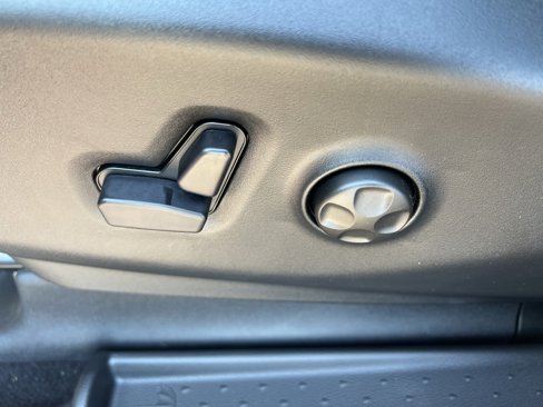 New 2026 Chrysler Pacifica Select image 28