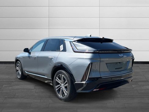 New 2026 Cadillac Lyriq Premium Luxury image 3