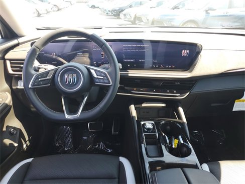 New 2025 Buick Envision Sport Touring image 9