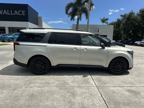 New 2026 Kia Carnival SX Prestige image 5