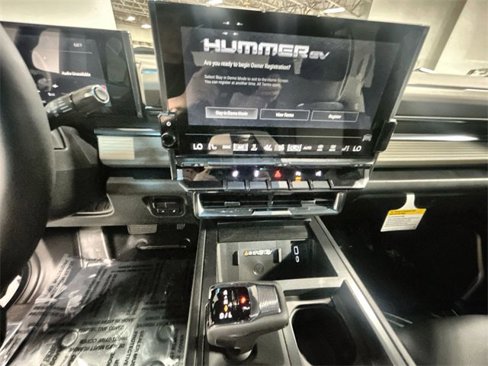 New 2026 GMC Hummer EV SUV image 12