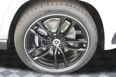 New 2025 Mercedes-Benz GLS 450 4MATIC image 12