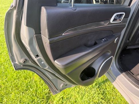 Used 2019 Jeep Grand Cherokee SRT w/ Trailer Tow Group IV image 16