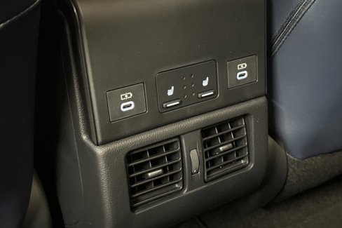 New 2025 Subaru Solterra Limited image 14