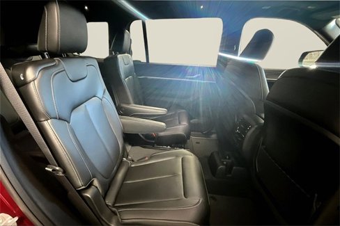 New 2025 Jeep Grand Cherokee L Limited image 18