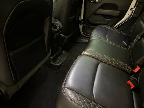 Certified 2021 Jeep Wrangler Unlimited Sahara image 11