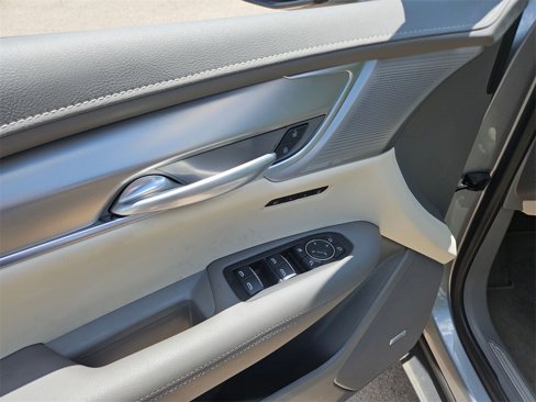 Used 2024 Cadillac XT5 Premium Luxury image 14
