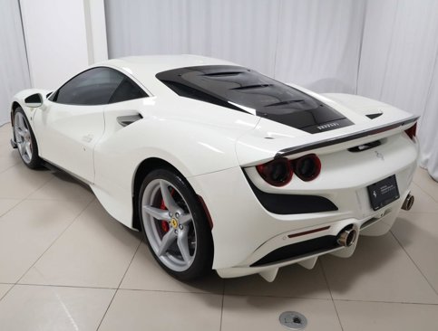Certified 2022 Ferrari F8 Tributo image 16
