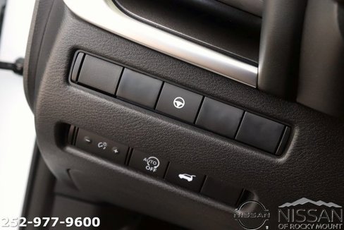 New 2026 Nissan Rogue SV image 24
