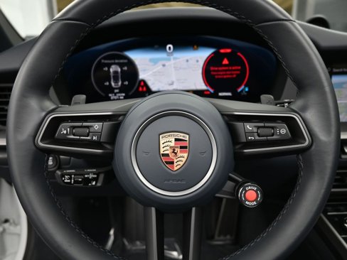 Certified 2025 Porsche 911 Carrera image 25
