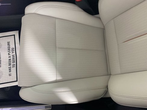 New 2026 Cadillac Vistiq Sport w/ LPO, Floor Liner Package image 22