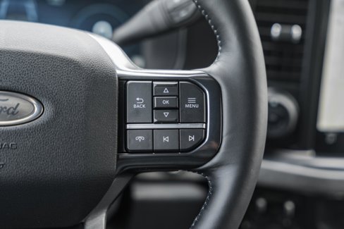 New 2025 Ford F350 Platinum image 40