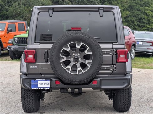 New 2025 Jeep Wrangler Sahara image 5